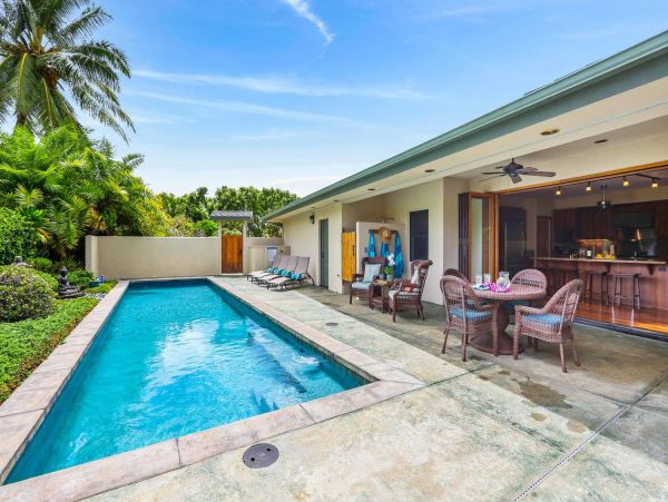 Princeville Walk to Beach Three Bedroom Exquisite Island Home