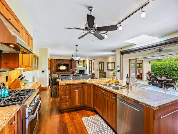 Princeville Walk to Beach Three Bedroom Exquisite Island Home