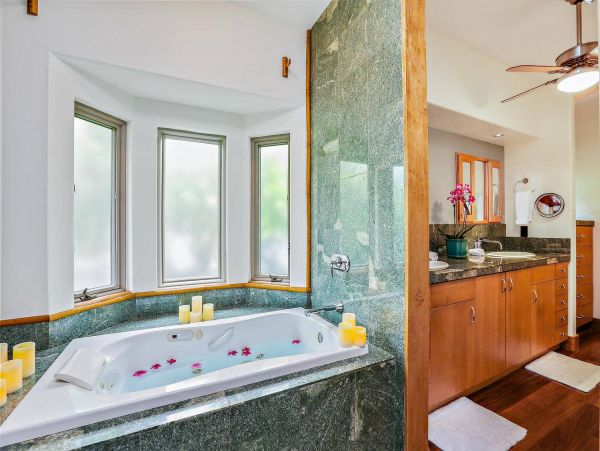 Princeville Walk to Beach Three Bedroom Exquisite Island Home