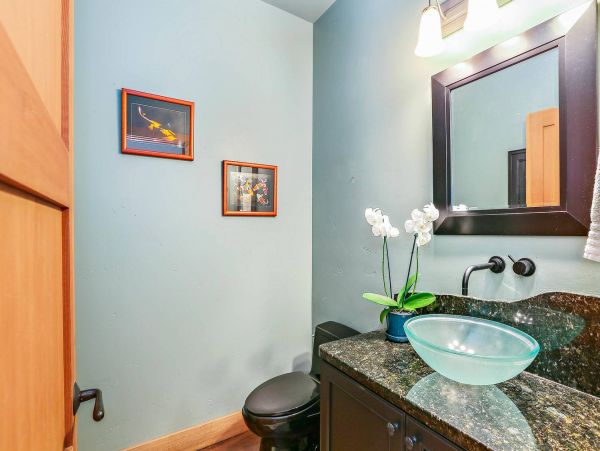 Princeville Walk to Beach Three Bedroom Exquisite Island Home