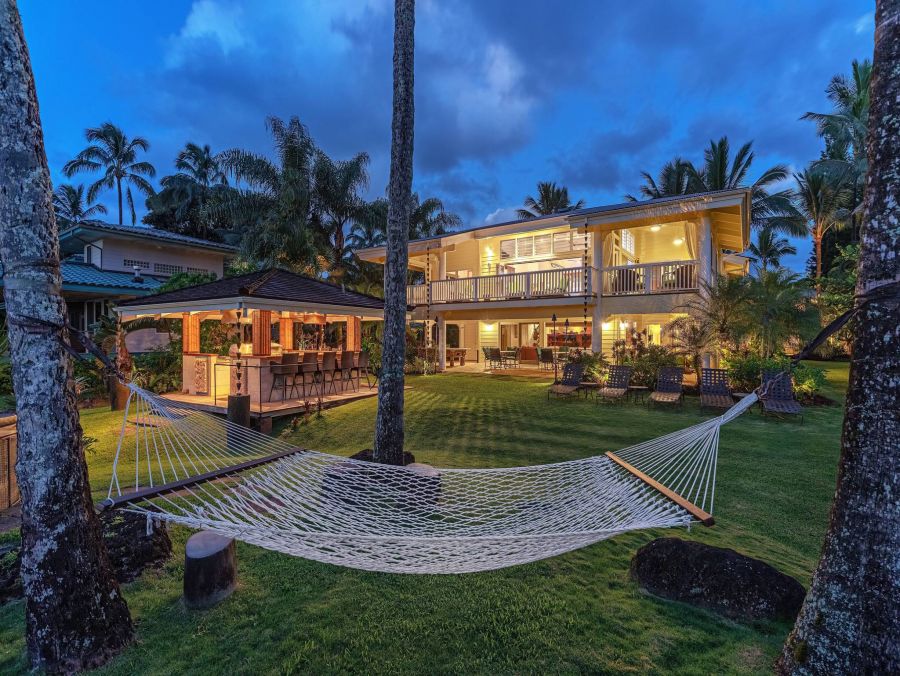 Oceanfront Hanalei Vacation Home Five Bedroom