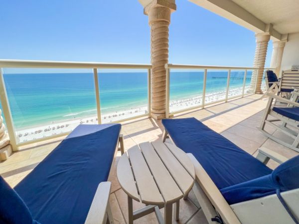 Gulf Views Pensacola Vacation Condo Three Bedroom