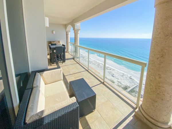 Gulf Views Pensacola Vacation Condo Four Bedroom