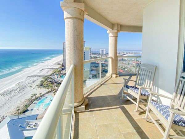 Gulf Views Pensacola Vacation Condo Four Bedroom