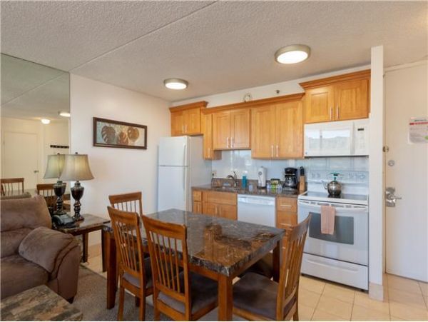 Honolulu Diamond Head Kahala Condo 981389