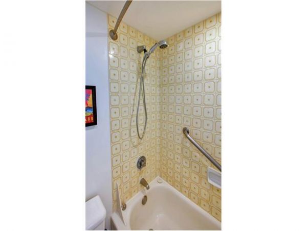 Honolulu Diamond Head Kahala Condo 981391