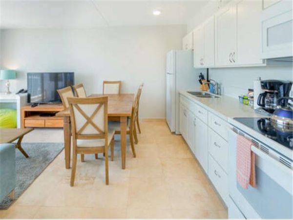 Honolulu Diamond Head Kahala Condo 981395