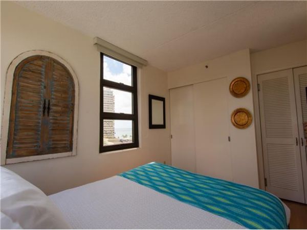 Honolulu Diamond Head Kahala Condo 981407