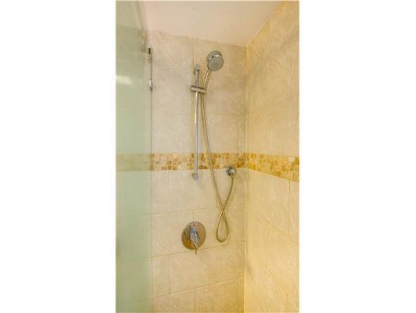Honolulu Diamond Head Kahala Condo 981409