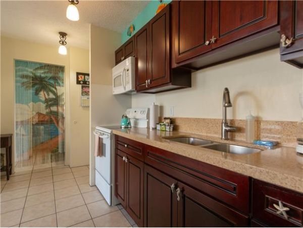 Honolulu Diamond Head Kahala Condo 981415