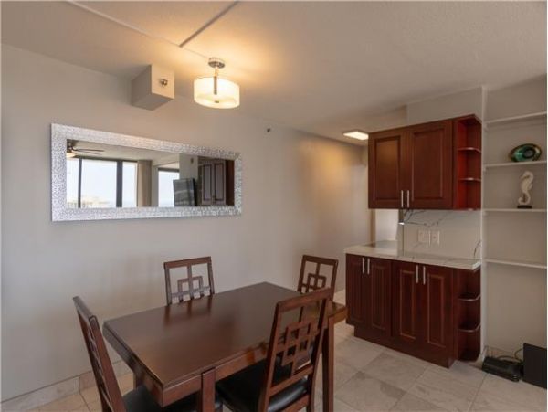 Honolulu Diamond Head Kahala Condo 981419