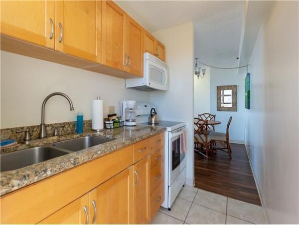 Honolulu Diamond Head Kahala Condo 981421