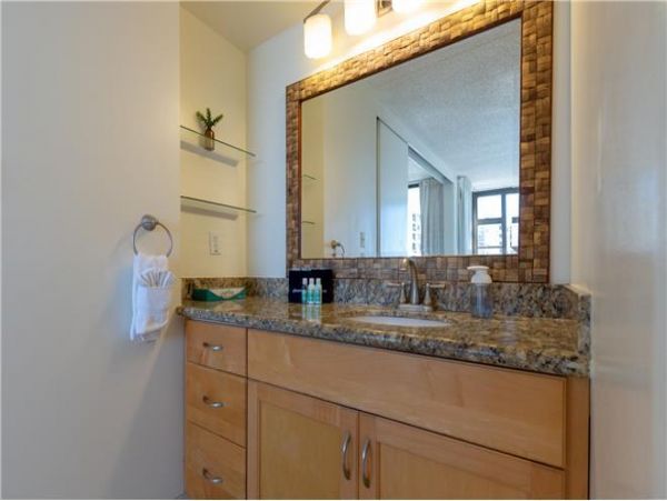 Honolulu Diamond Head Kahala Condo 981421
