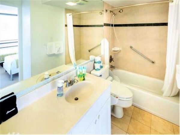 Honolulu Diamond Head Kahala Condo 981439