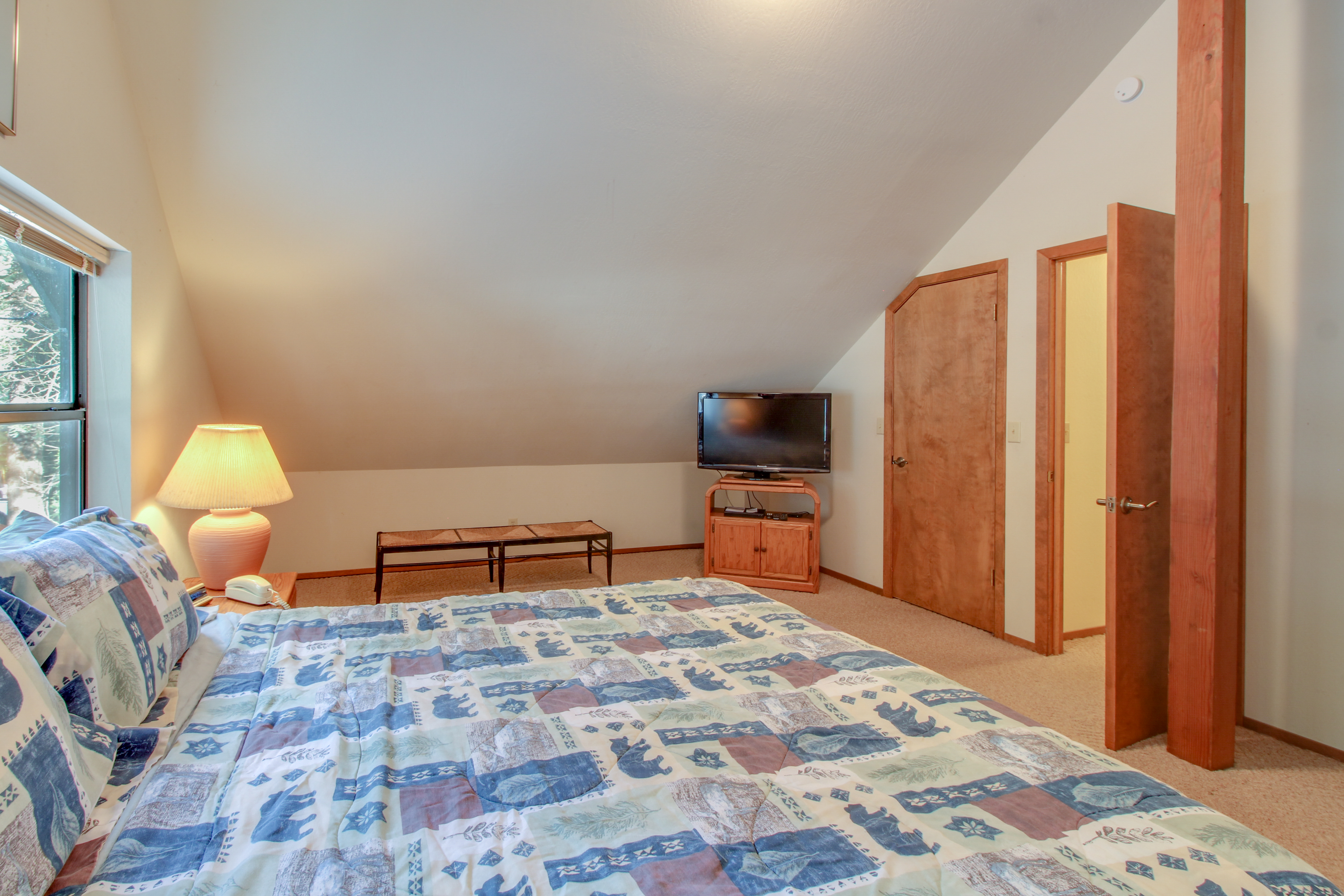 Lake Tahoe South Shore Home 981446