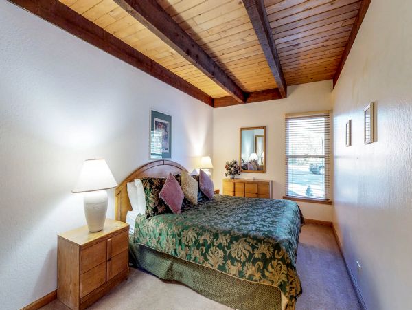 Lake Tahoe South Shore Home 981452
