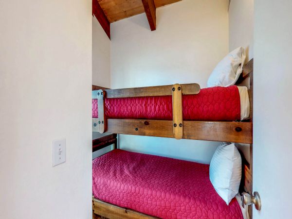 Lake Tahoe South Shore Home 981452
