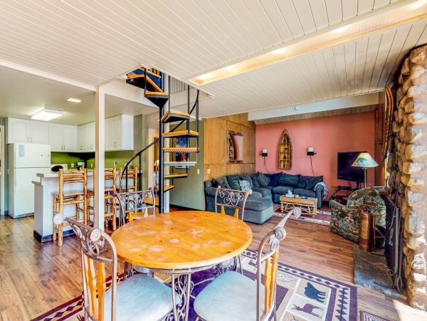 Lake Tahoe South Shore Home 981457