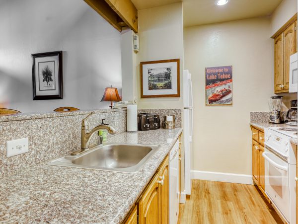 Lake Tahoe South Shore Home 981459