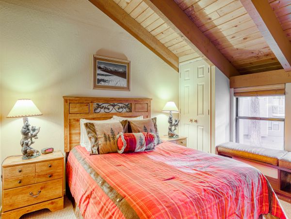 Lake Tahoe South Shore Home 981459