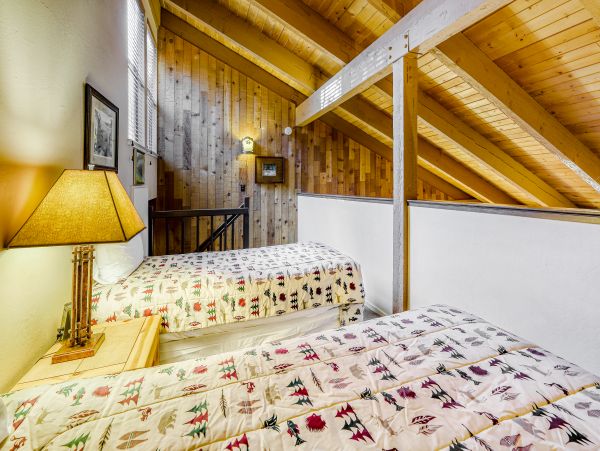 Lake Tahoe South Shore Home 981459