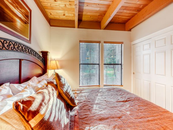 Lake Tahoe South Shore Home 981459