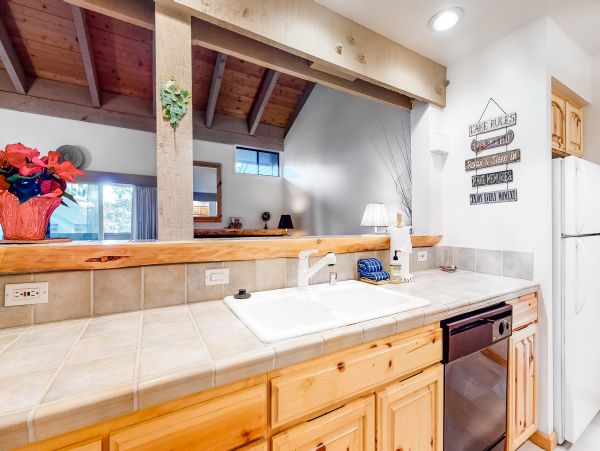 Lake Tahoe South Shore Home 981470