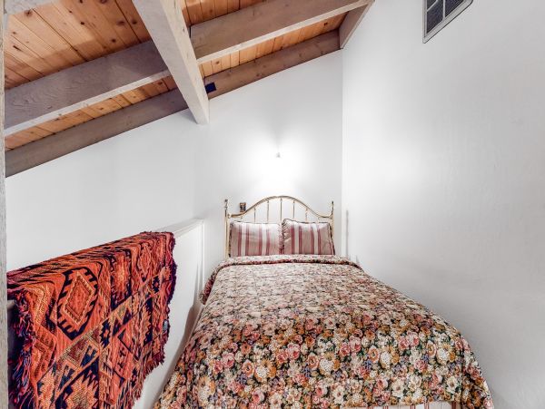 Lake Tahoe South Shore Home 981470