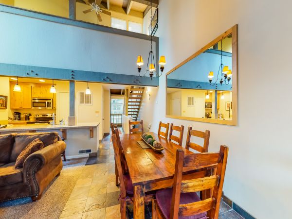 Lake Tahoe South Shore Home 981471
