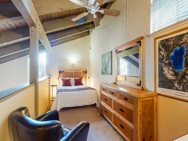 Lake Tahoe South Shore Home 981471