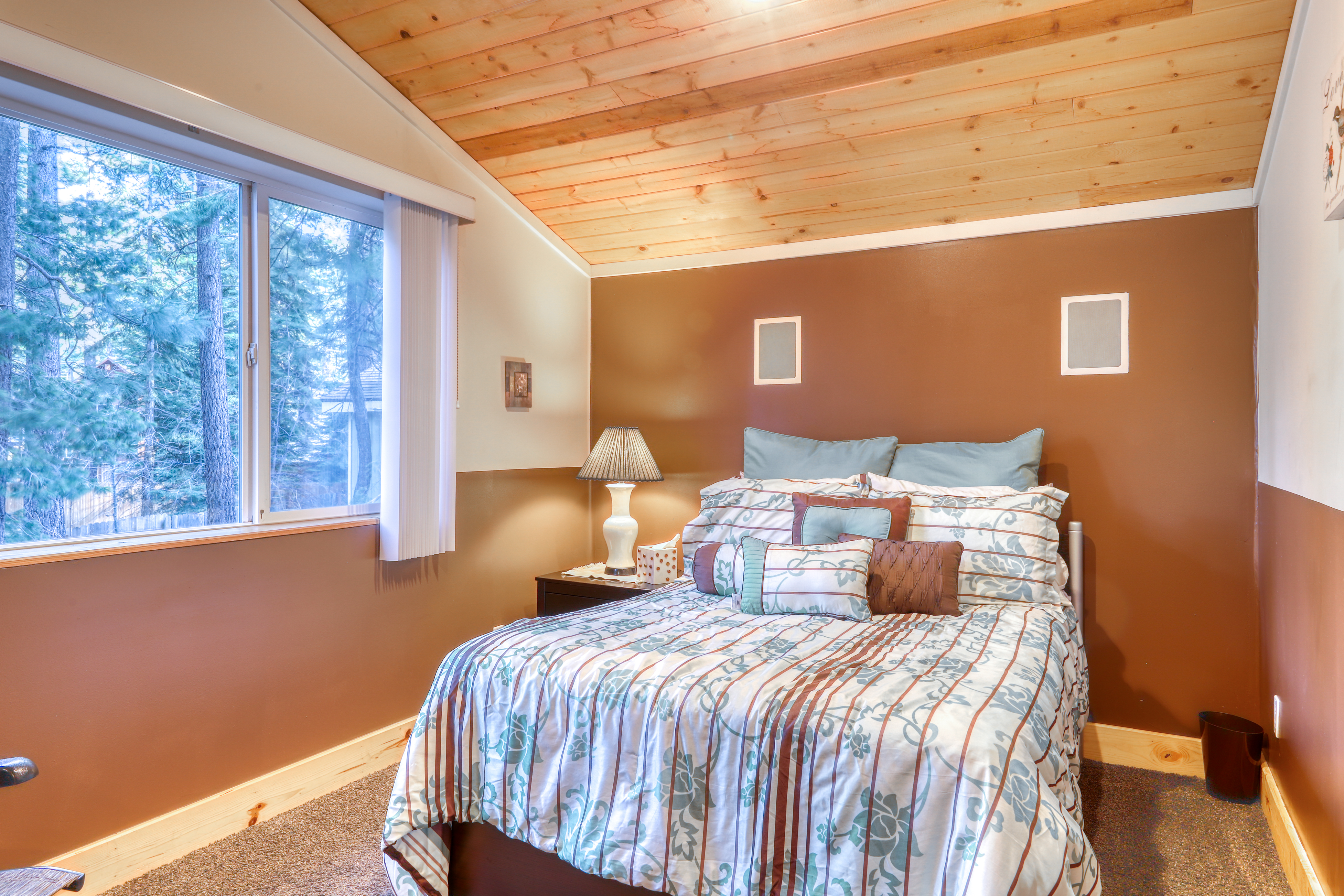 Lake Tahoe South Shore Home 981472