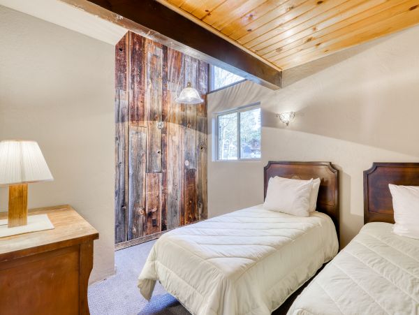 Lake Tahoe South Shore Home 981476