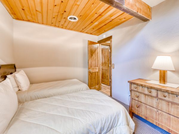 Lake Tahoe South Shore Home 981476