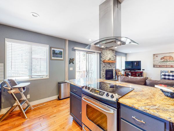 Lake Tahoe South Shore Home 981478