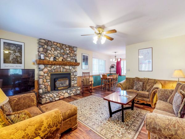 Lake Tahoe South Shore Home 981480