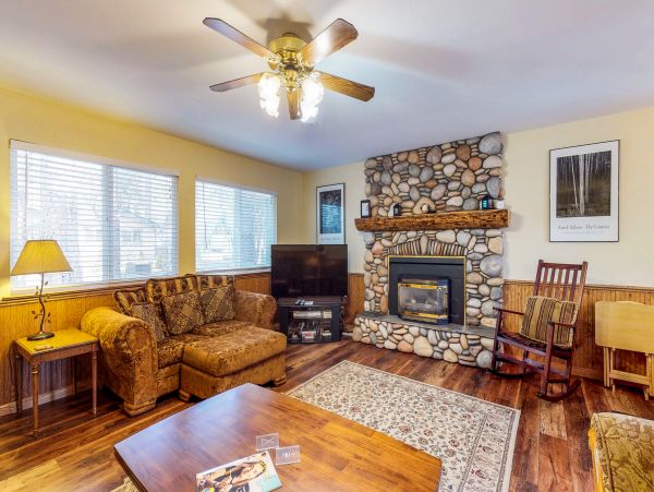 Lake Tahoe South Shore Home 981480