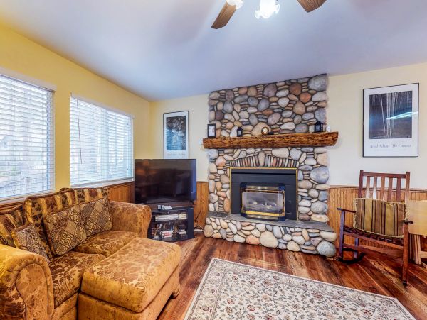 Lake Tahoe South Shore Home 981480