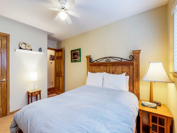 Lake Tahoe South Shore Home 981480