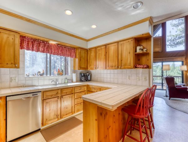 Lake Tahoe South Shore Home 981484