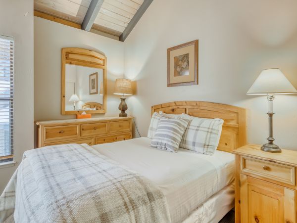 Lake Tahoe South Shore Home 981485