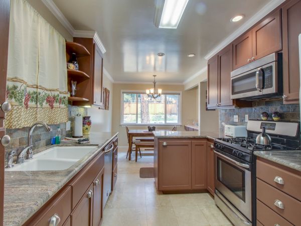 Lake Tahoe South Shore Home 981489