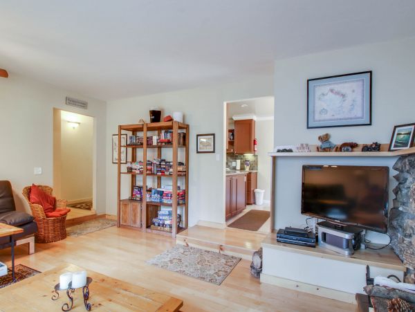 Lake Tahoe South Shore Home 981489