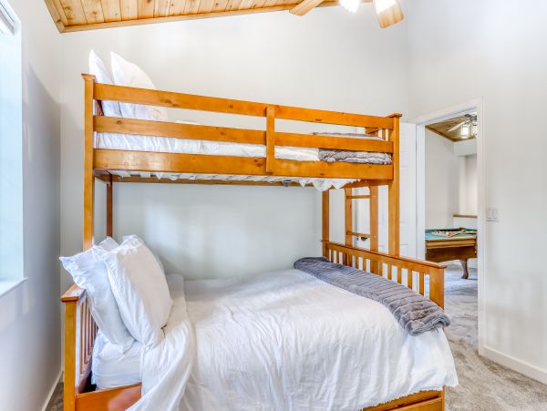 Lake Tahoe South Shore Home 981490