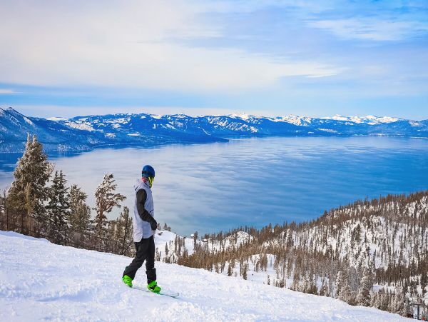 Four Bedroom Cabin in South Lake Tahoe Sleeps 10