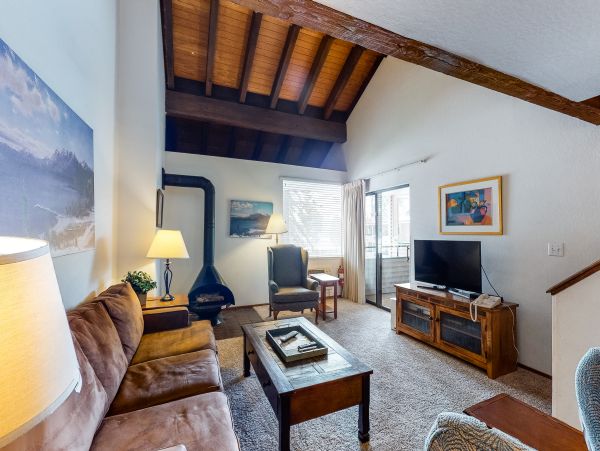 Lake Tahoe South Shore Home 981496