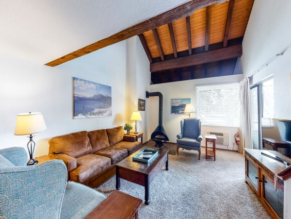 Lake Tahoe South Shore Home 981496