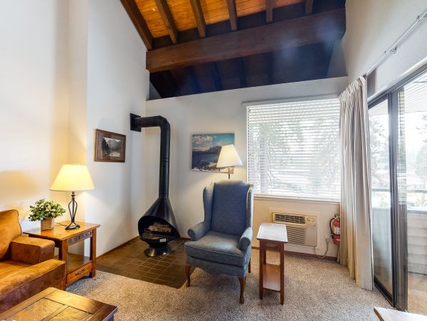 Lake Tahoe South Shore Home 981496
