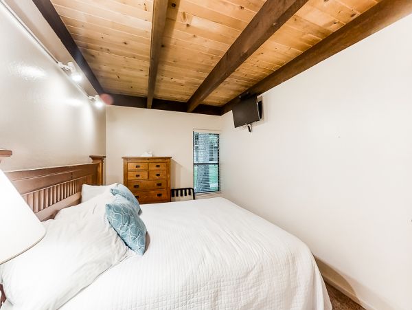 Lake Tahoe South Shore Home 981498