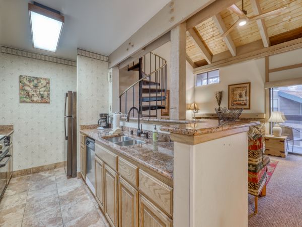 Lake Tahoe South Shore Home 981505