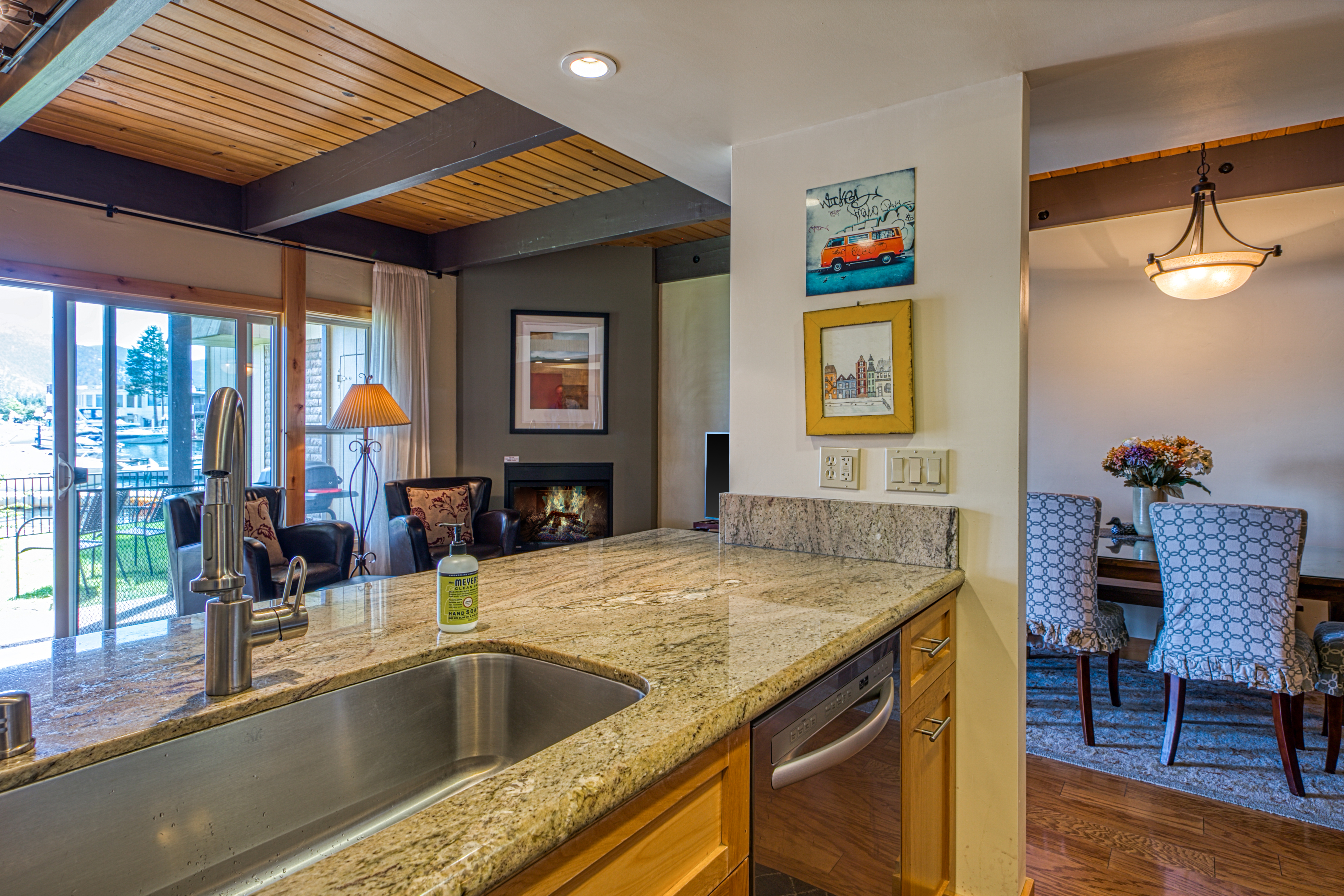 Lake Tahoe South Shore Home 981509